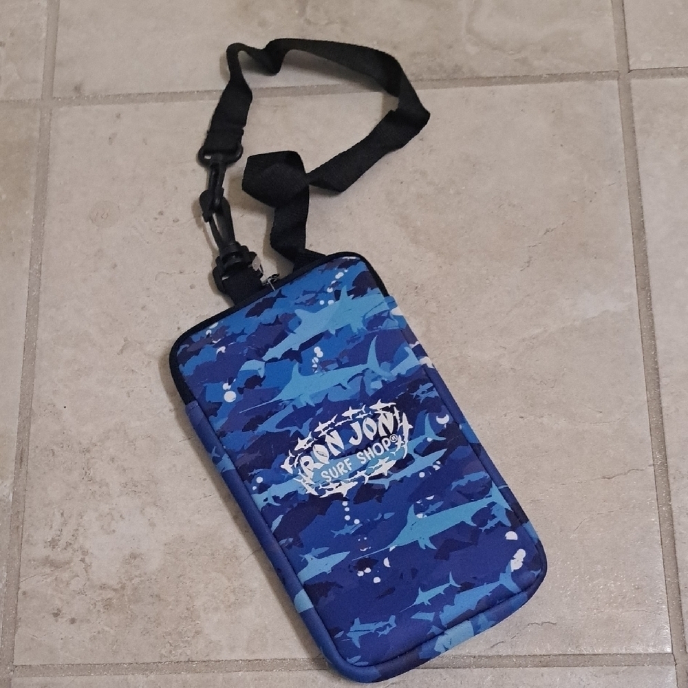 NWOT Blue and Black Camouflage Shark Belt Bag From Ron Jon Surf Shop